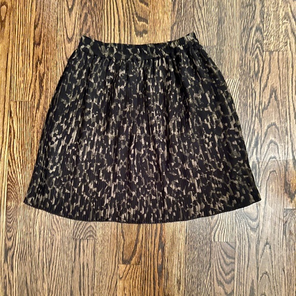H&M Skirts Hm Leopard Pleated Mini Skirt Poshmark